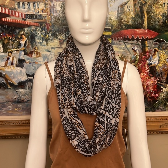 EYEGLASS PRINT INFINITY SCARF - Picture 6 of 6